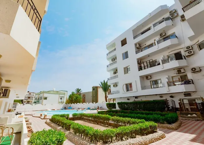Al Makramia 2 Bd Apartman